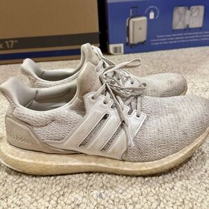 Adidas Ultraboost Men's Cream Off White US 11M